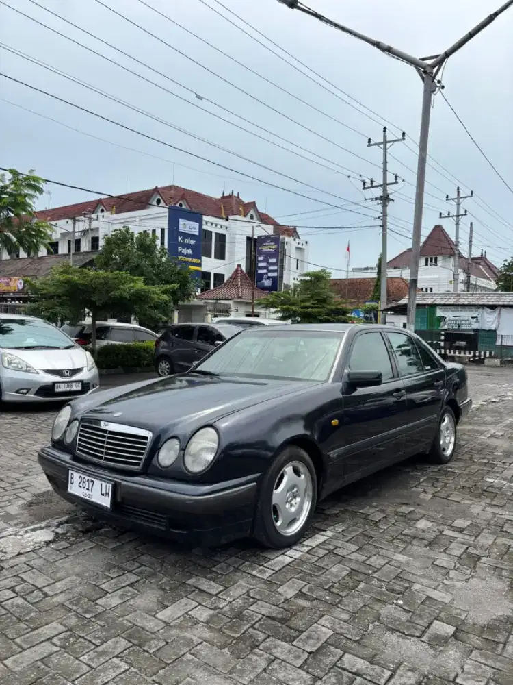 Mercy E320 M104 matic