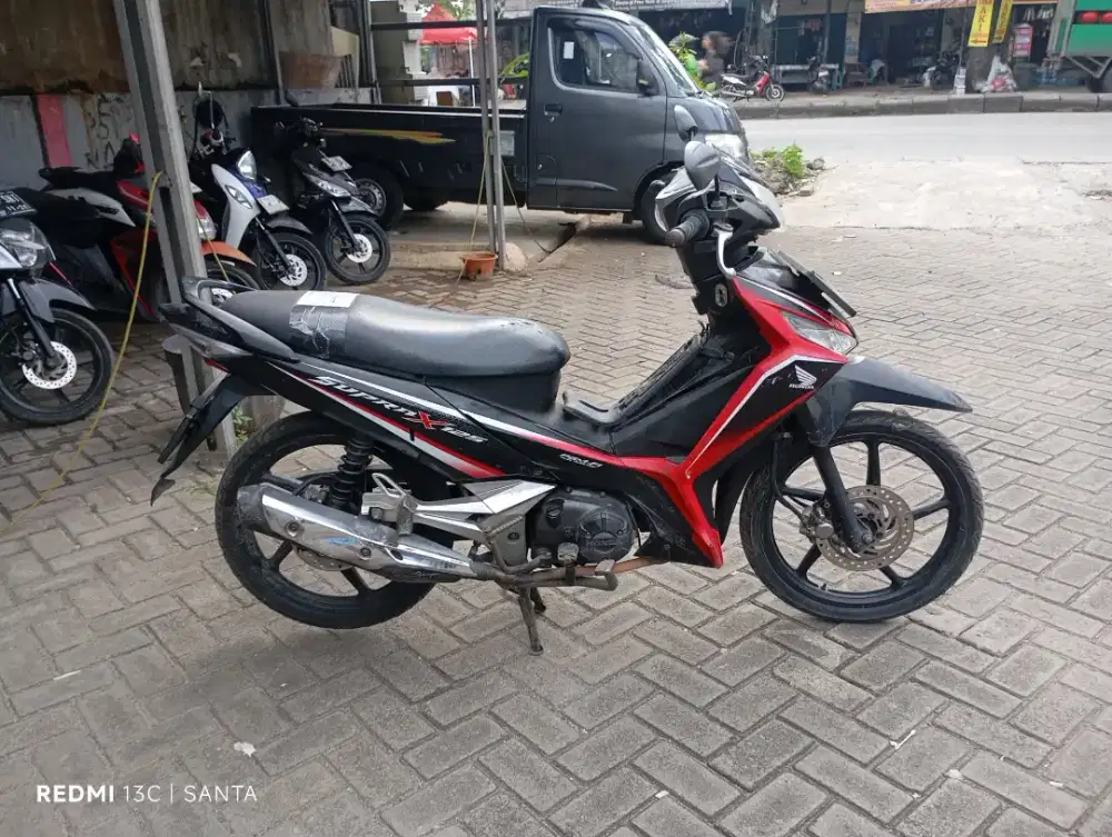 Supra x 125 tahun 2018..Ss lengkap