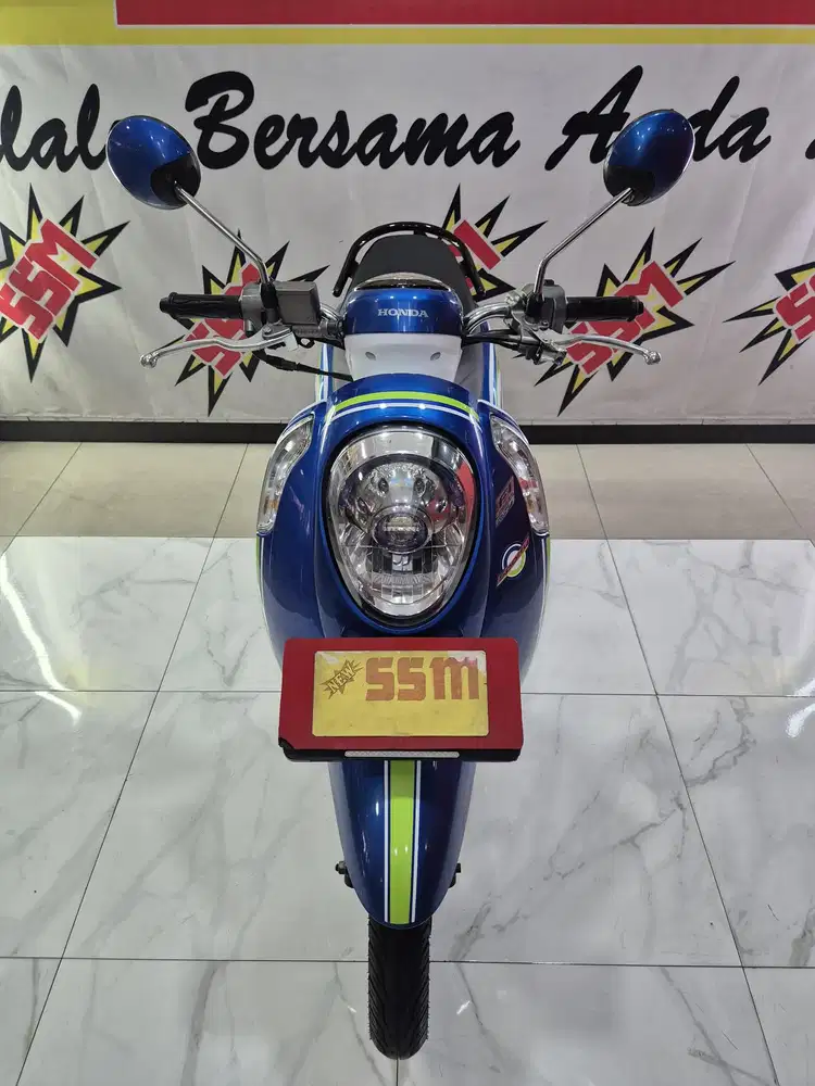 H scoopy sporty old iss remot