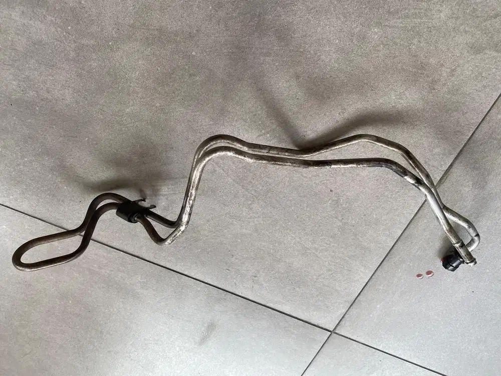 Selang pipa oli rack steering original nissan serena c24