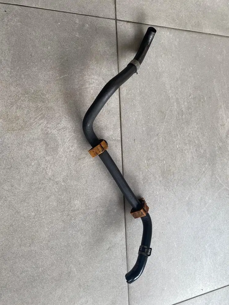 Serena c24 selang balik minyak power steering low original nissan