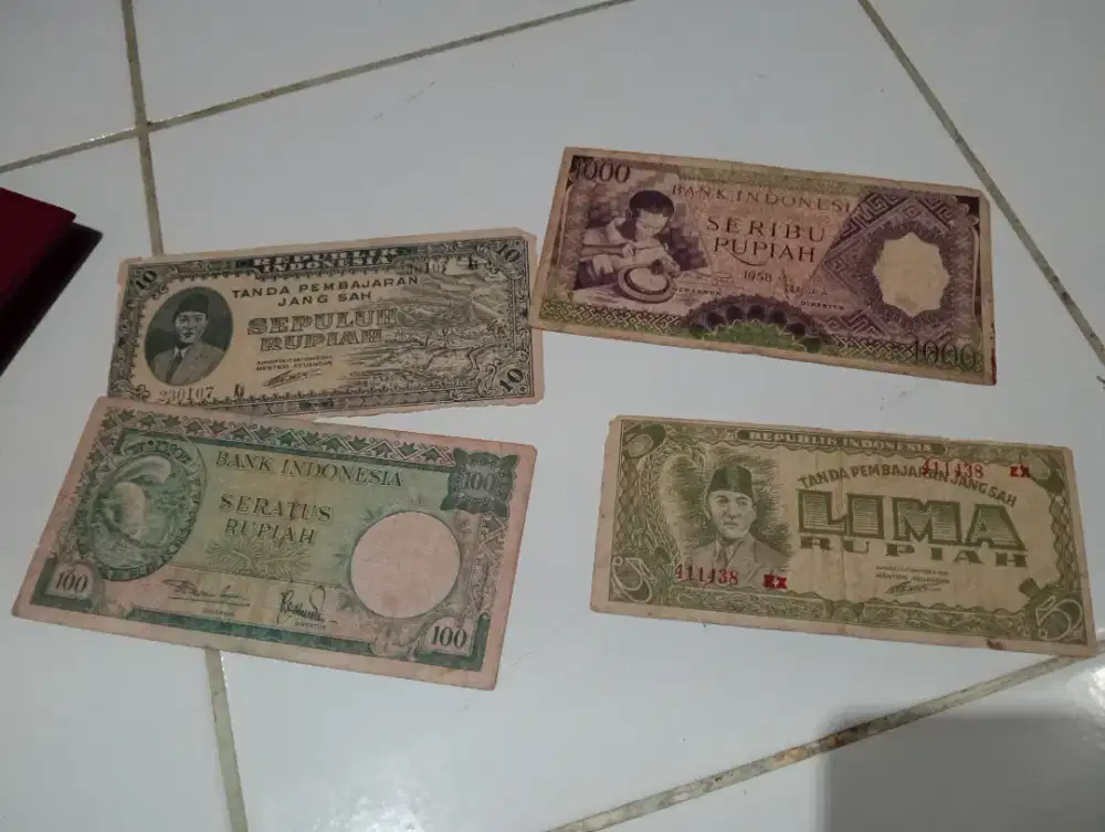 4psc Uang kuno indonesia tahun jadul