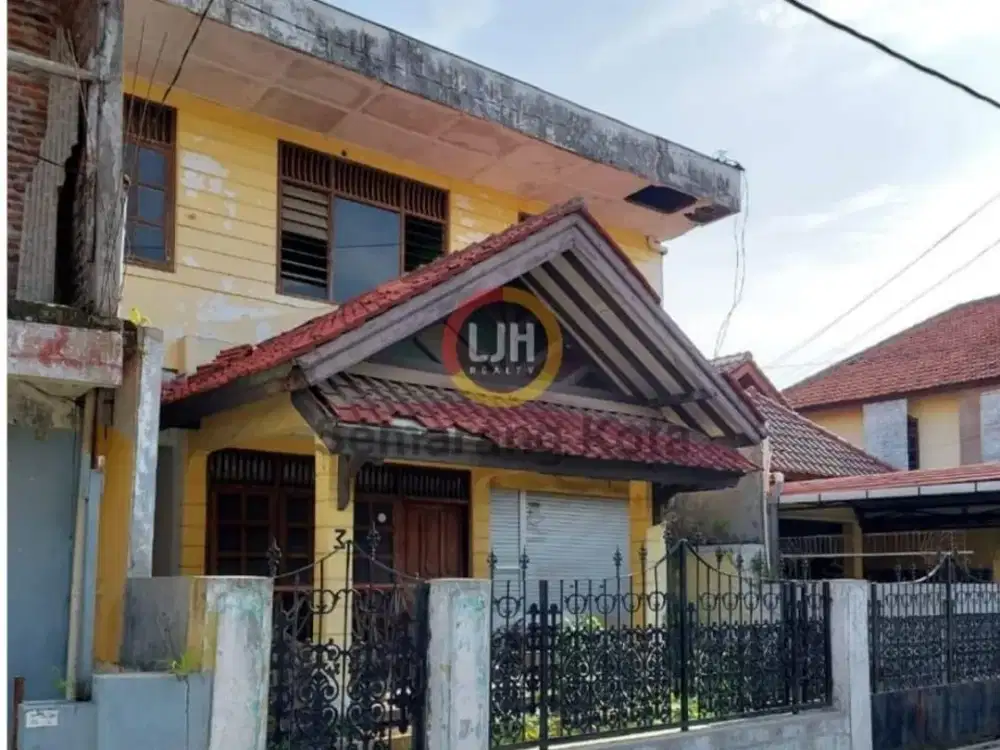 Rumah lama di jalan Menoreh