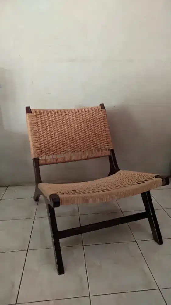 Kursi Rotan Rafles Kayu Jati- Kursi Santai Minimalis Cafe & Ruang Tamu