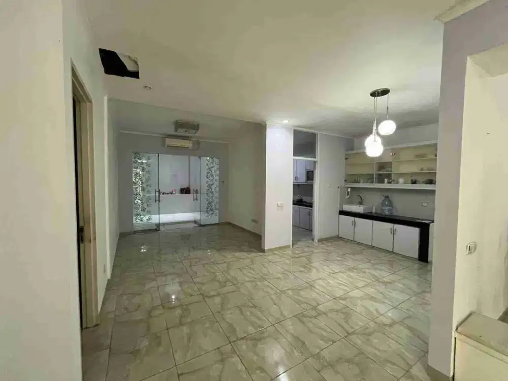 Rumah Bagus 2 Lantai di The Green BSD