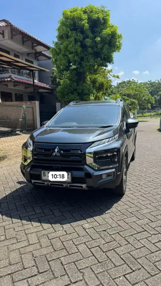Di jual mobil Mitsubishi Expander