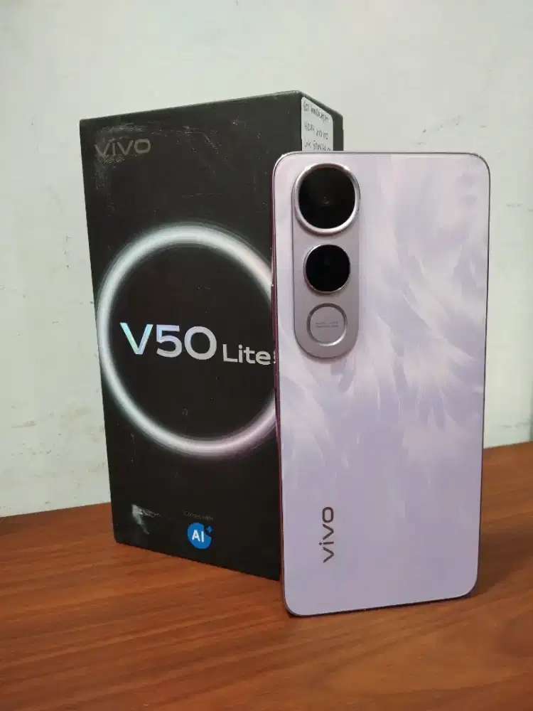 JUAL HP SECOND VIVO V50 LITE 8/256