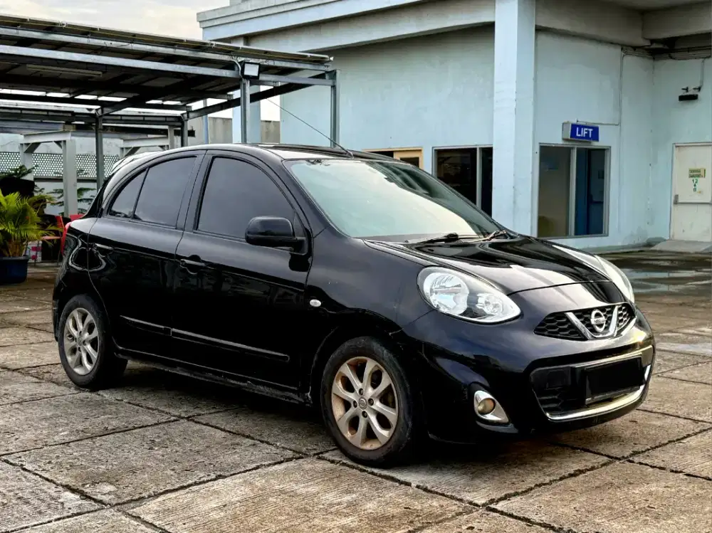 Nissan March 1.5 Automatic 2013