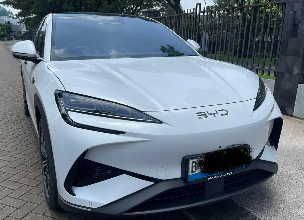 BYD Sealion Premium 2025