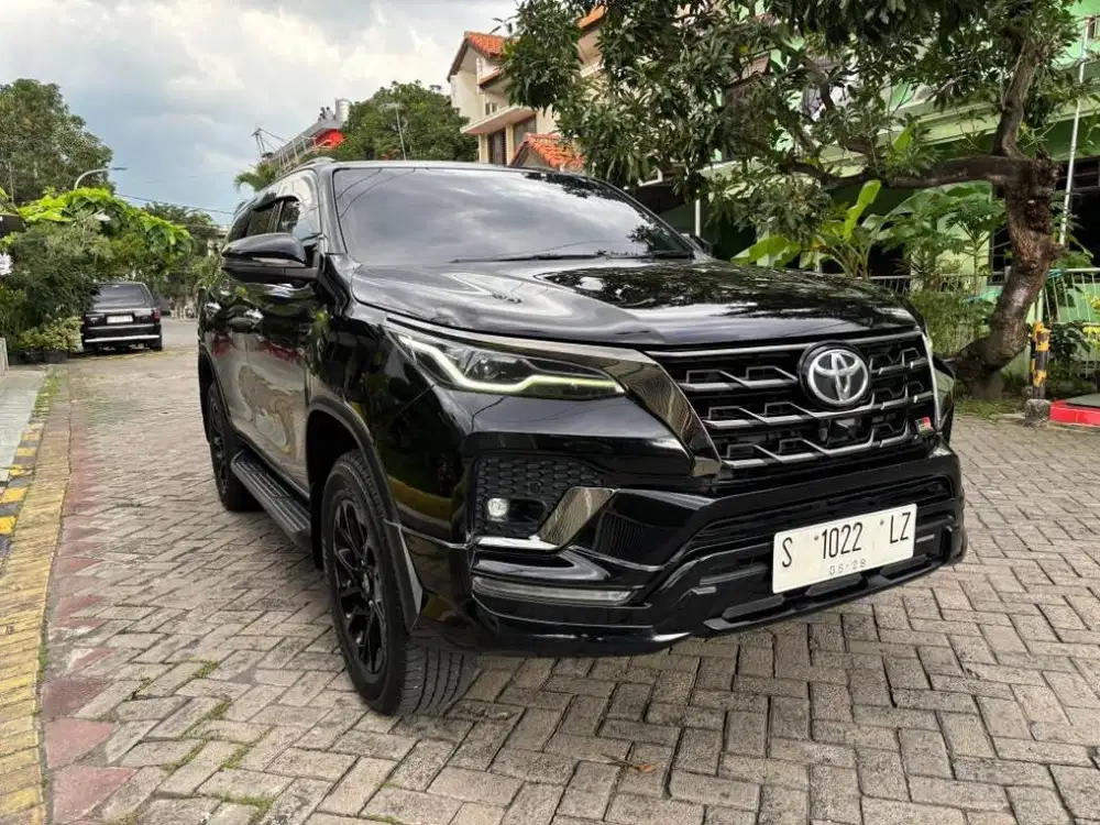 KM 30 RB # FORTUNER VRZ 2.8 GR AT 2023