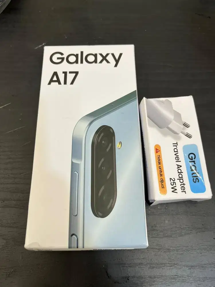 Samsung A17  8/256