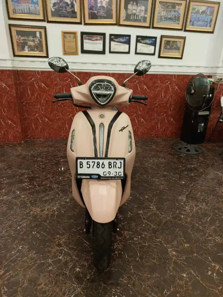 HUB CE KOM DP 2 JT FILANO 2025 MOTOR GRES KAYA BARU + HELM KM LOW