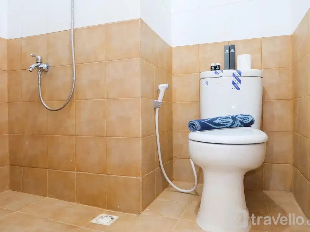 Apartemen Green Pramuka City