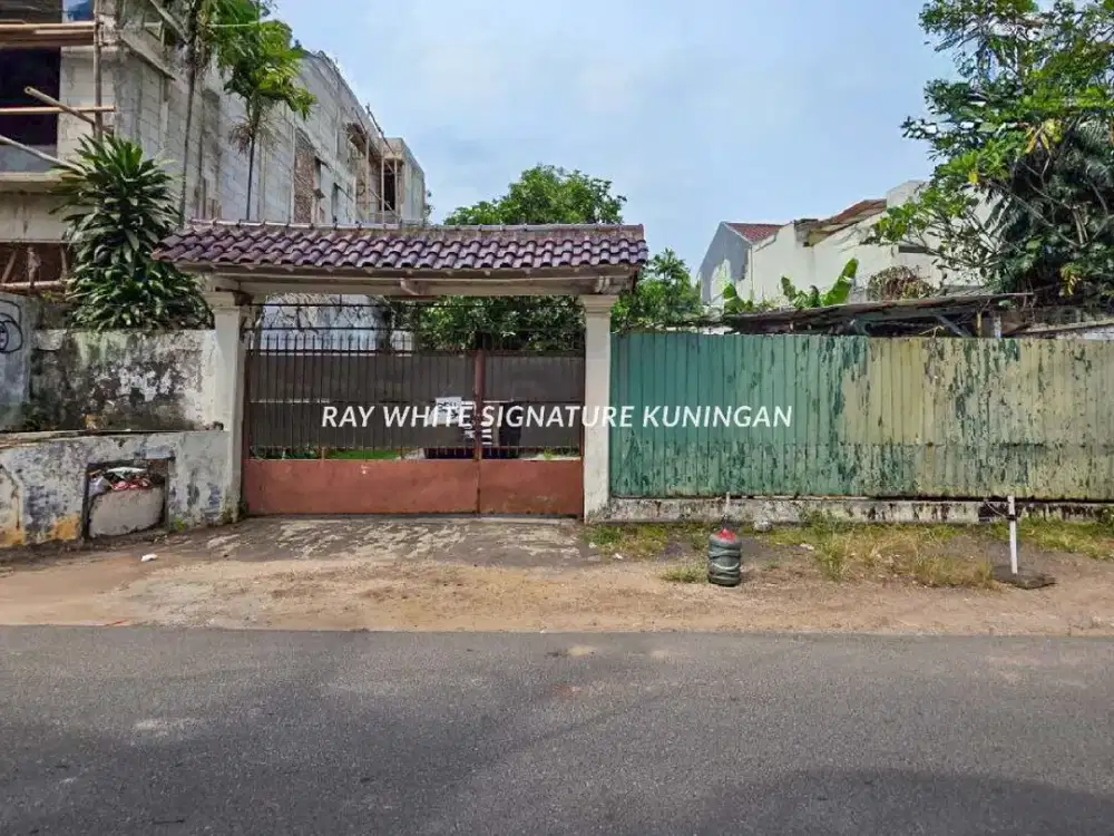 Rumah Tua Hitung Tanah di Kemang Cocok Untuk Hunian atau Town House
