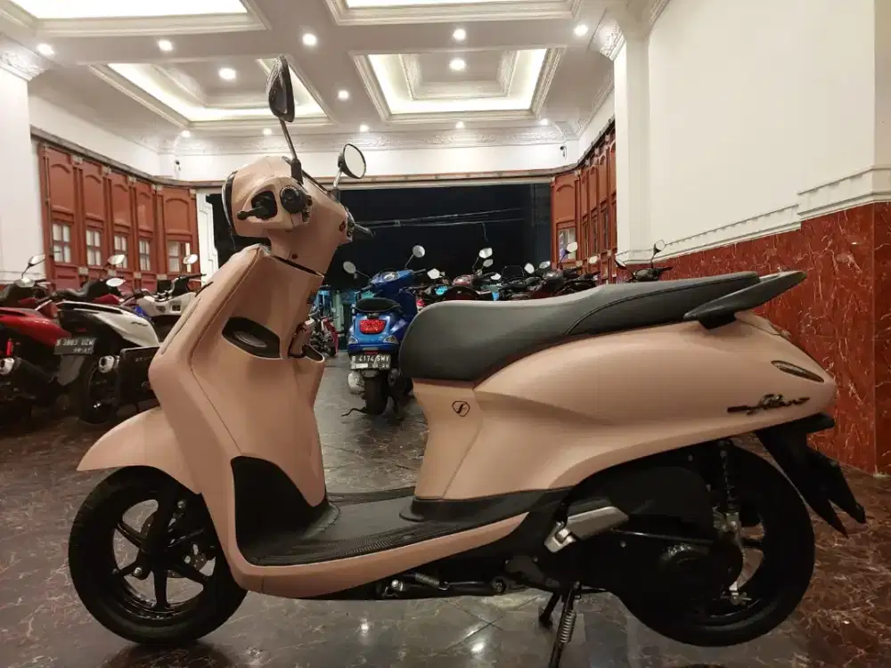 HUB CE KOM DP 2 JT FILANO 2025 MOTOR GRES KAYA BARU + HELM KM LOW