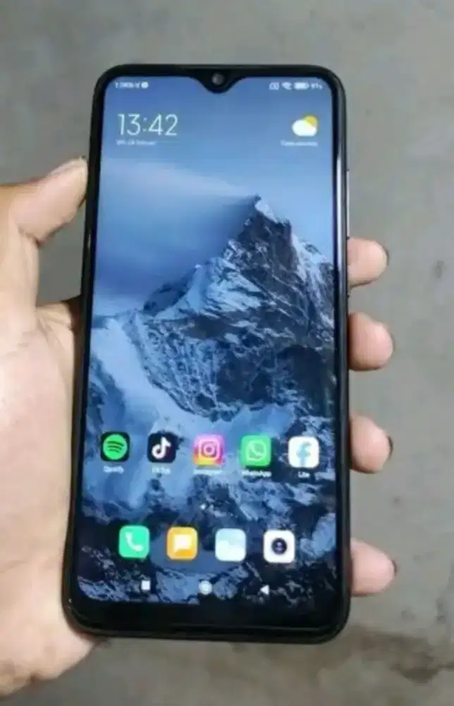 Redmi note 8 ram 4/64 batangan siap pakai