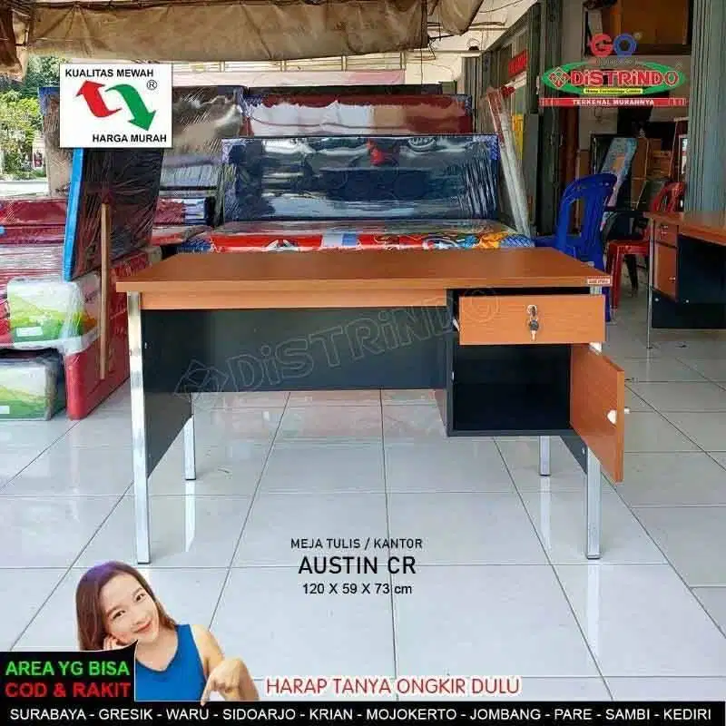 Meja Kantor Kaki Besi Chroom Mengkilap Kokoh Papan Tebal