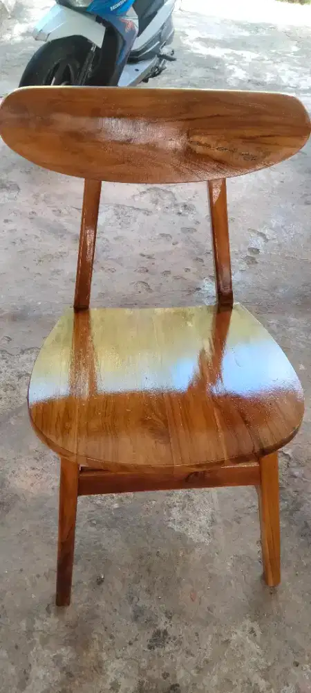 kursi kafe bahan kayu jati
