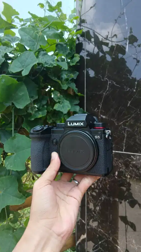 !!TERMURAH BEST SELLER!! LUMIX S5 BLACK LIKE NEW FULLSETBOX
