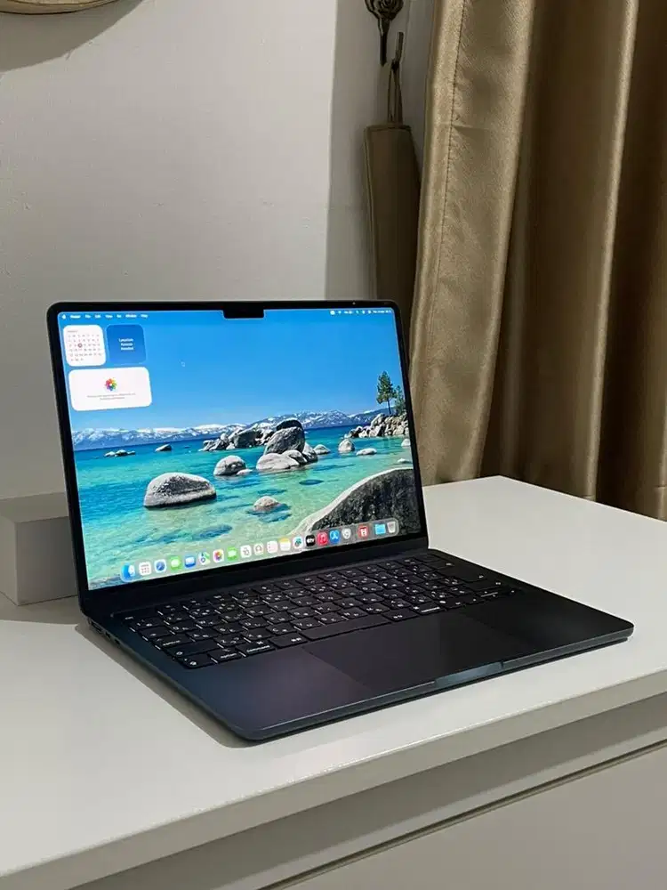 MacBook Air 2022 M2 13 inch 8/256