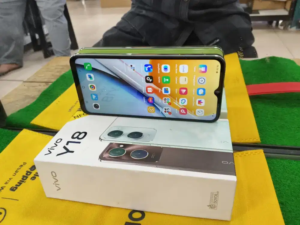 Vivo Y18 NFC Ram 4/64 gb mulus no minus lengkap normal