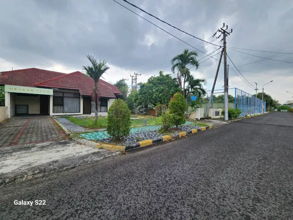 Dijual Area Komersil Industri Tempat Pelatihan di Taman Sidoarjo