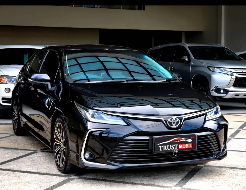 TOYOTA COROLLA ALTIS 1.8 V AUTOMATIC FULL SPEC PK 2021 BLACK ON BLACK