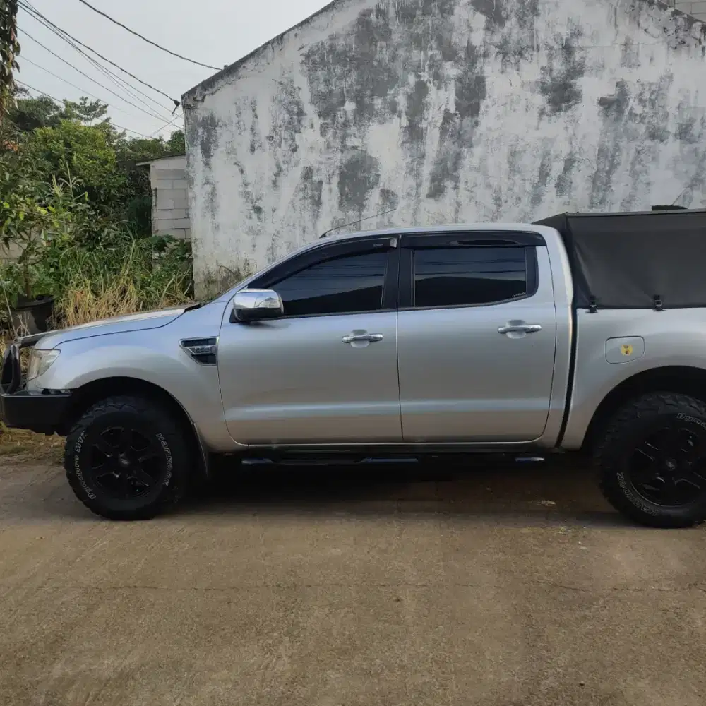 Ranger XLT MT 4x4 2012