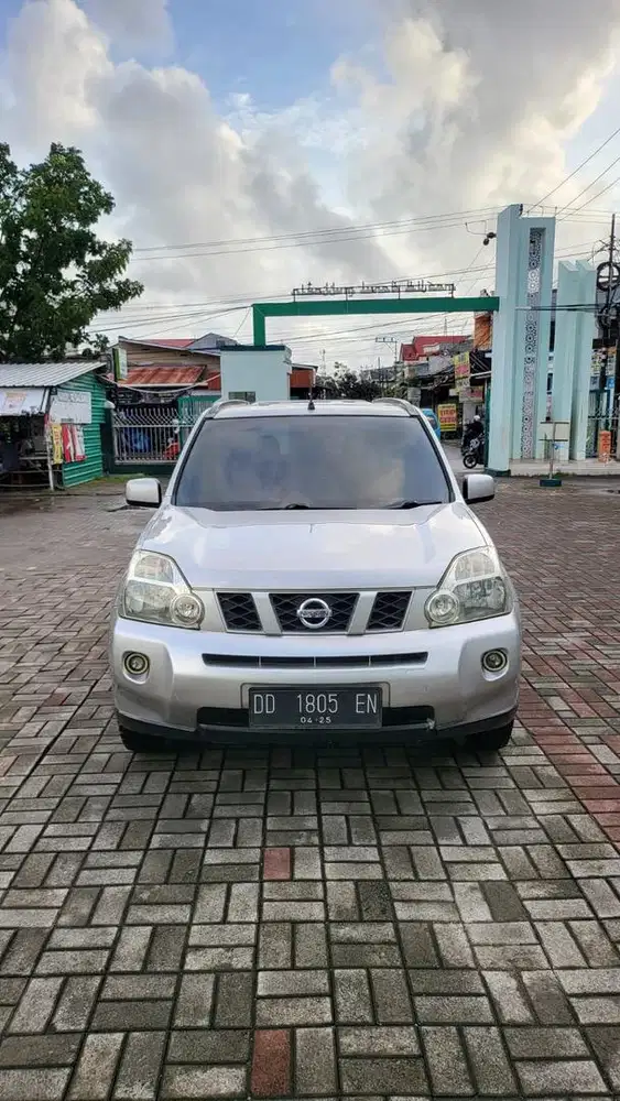 NISSAN X-trail 2.0 Manual 2009