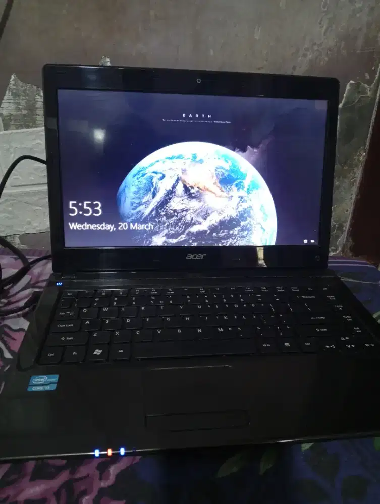 Jual laptop bekas