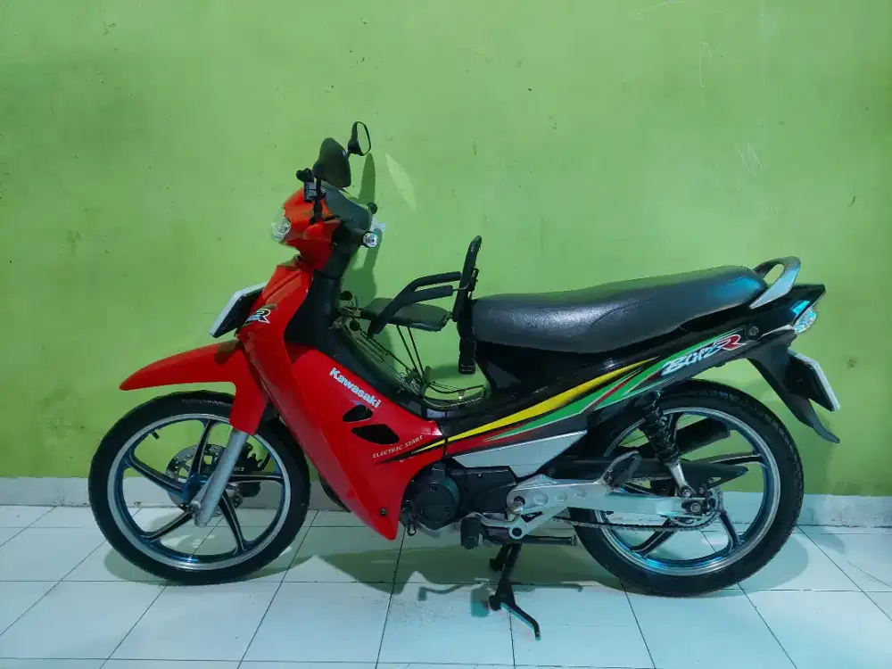 Jual cepat Kawasaki Bebek Blitz R Blits Merah Restorasi Jadul Antik