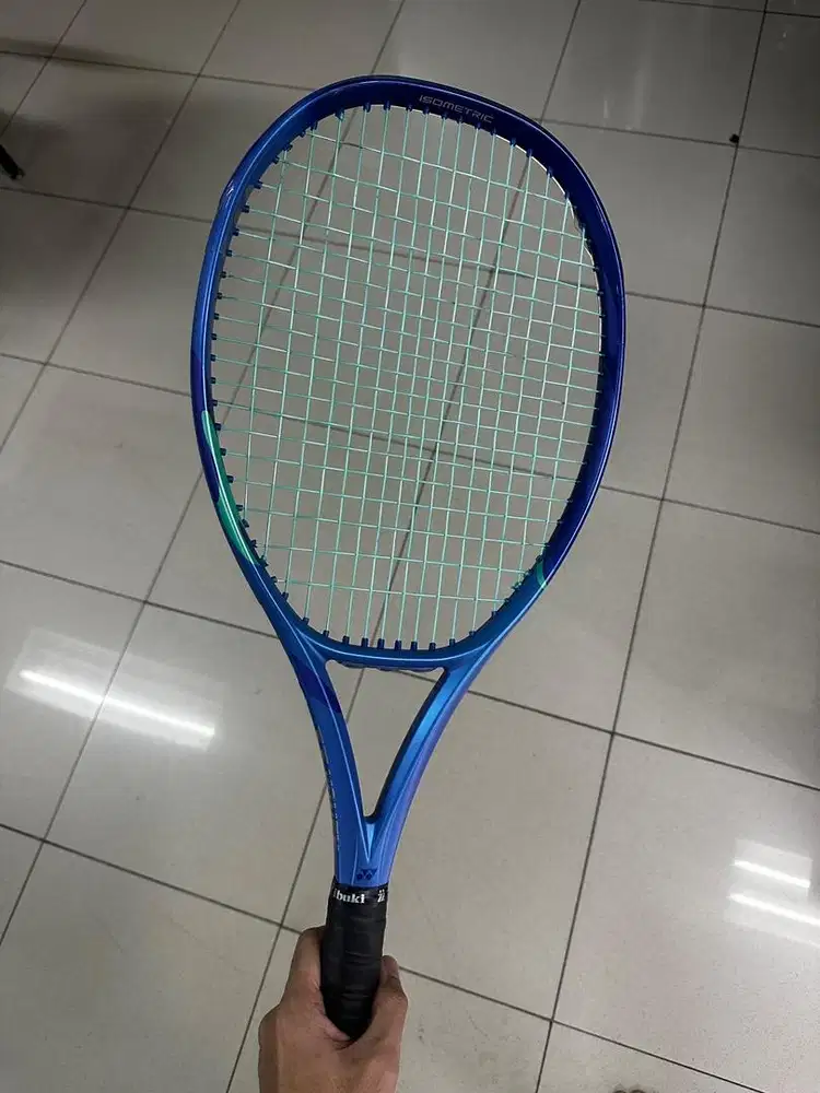 Yonex Ezone 100 Blast Blue 2025