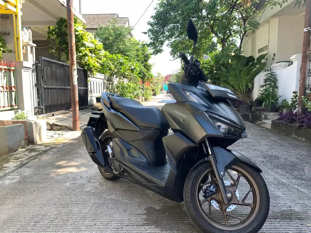 Honda Vario 160 Thn 2025 Bln 2 Low Km 11rb Like New