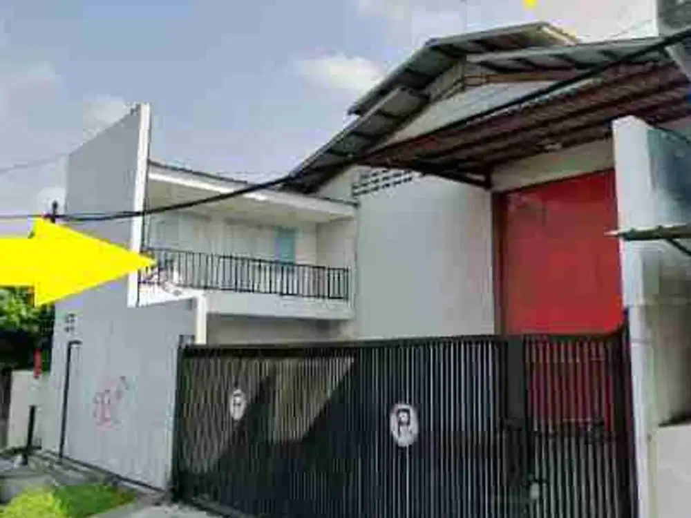 Disewakan Gudang Raya Dukuh Kupang 525 m2 Loss Ada Kantor Ada Mess 2 Lantai Surabaya Barat