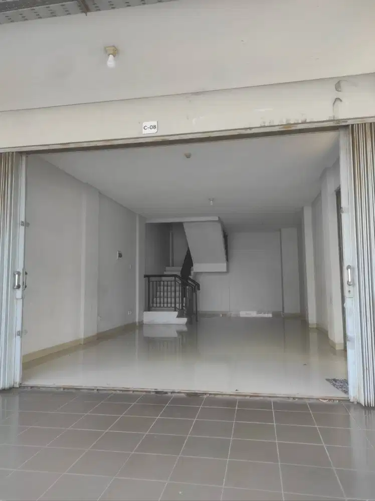 Cibaduyut Bandung Ruko 3 Lantai Siap Pakai Strategis Bersih Terawat