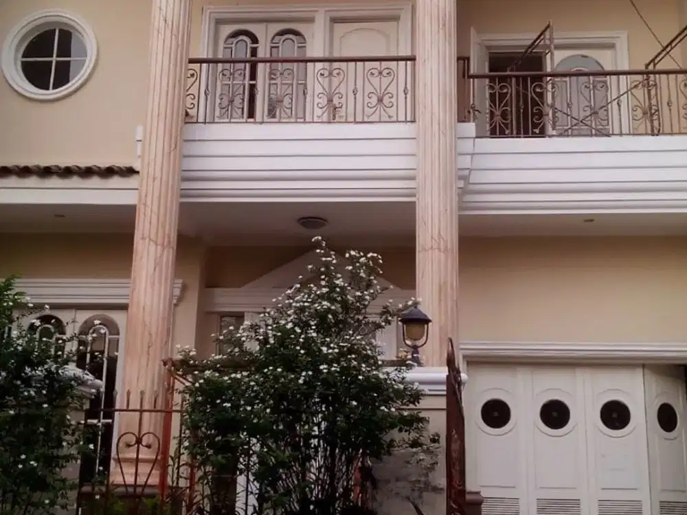 rumah bagus di kelapa gading