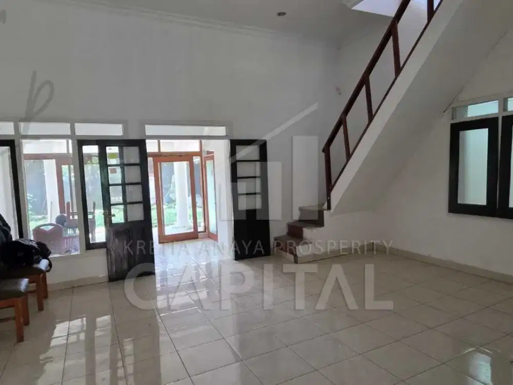 RUMAH DI SAYAP RIAU COCOK UNTUK CAFE KANTOR DAN USAHA LAINNYA