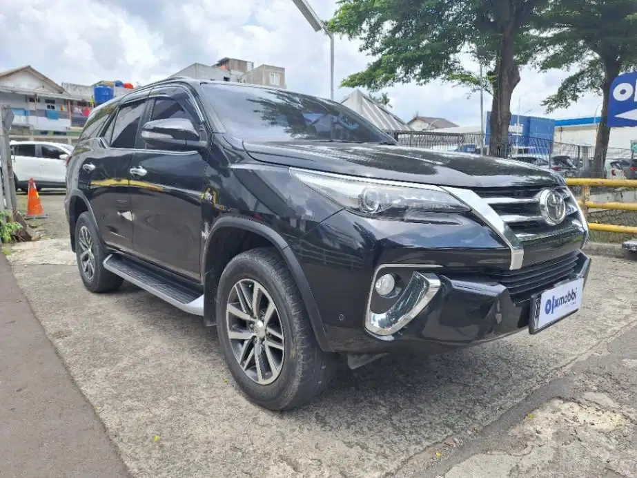 DP MURAH Toyota Fortuner 2.7 4x2 SRZ Bensin-AT 2016  CTBSB