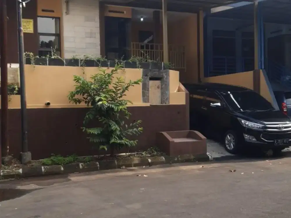 Disewakan Rumah Komplek Estern Hills Cibiru Bandung.