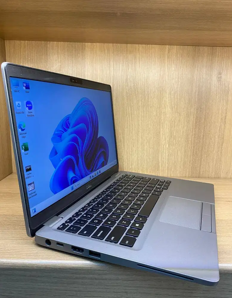 Diskon Potongan Harga Laptop Dell 5310 Ci7 Gen 10