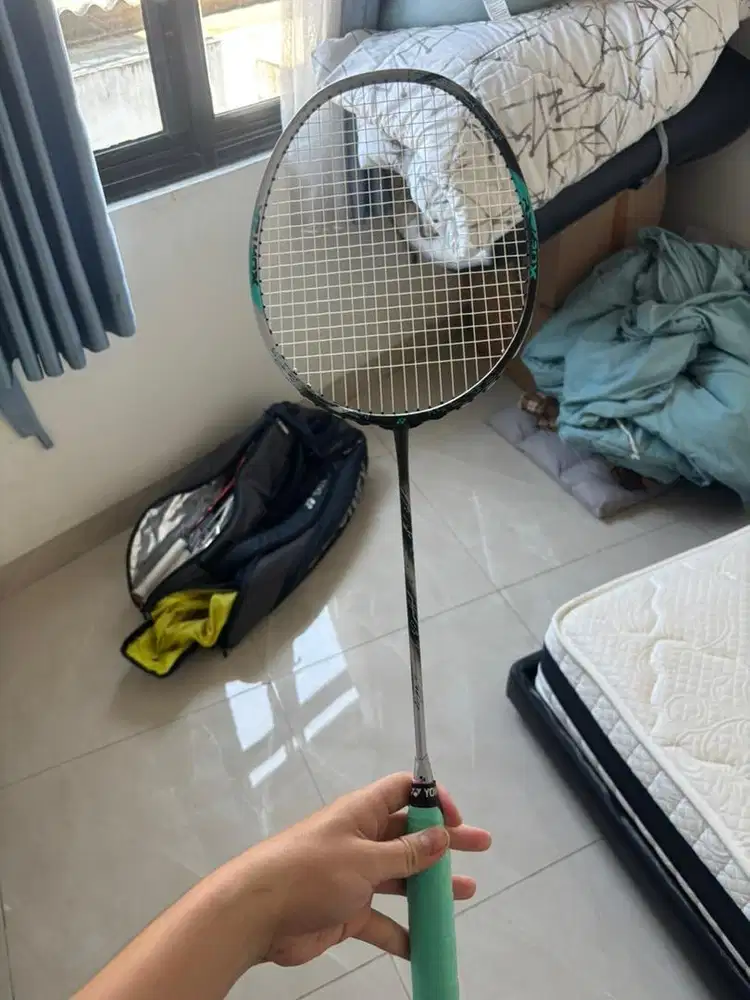 Raket Yonex Astrox 88D Pro 4UG5