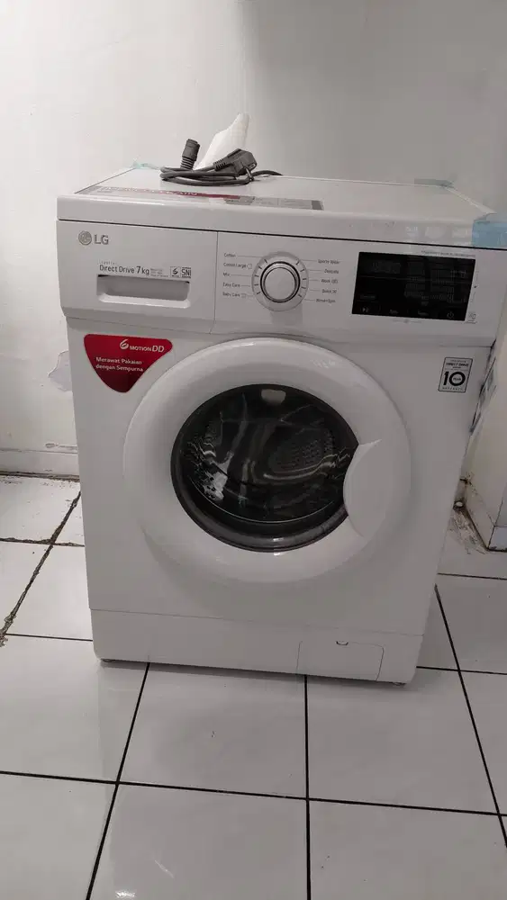 MESIN CUCI LG 7kg