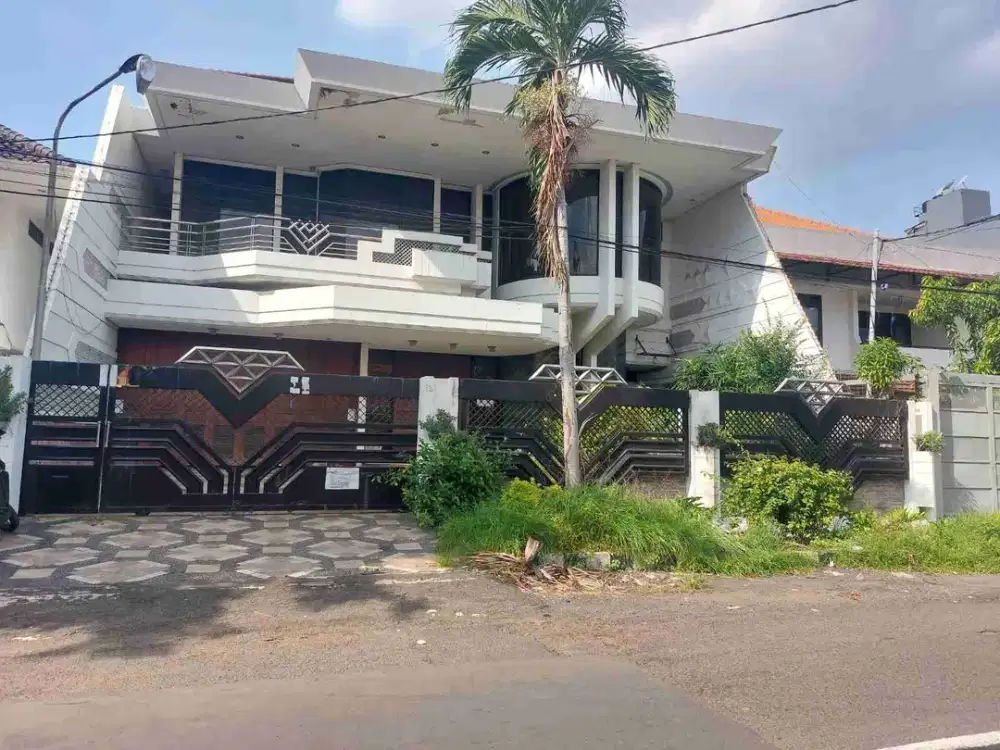 Dijual via Lelang Rumah Jalan Kecilung Ketabang Genteng Surabaya ( Dekat Grandcity Mall)