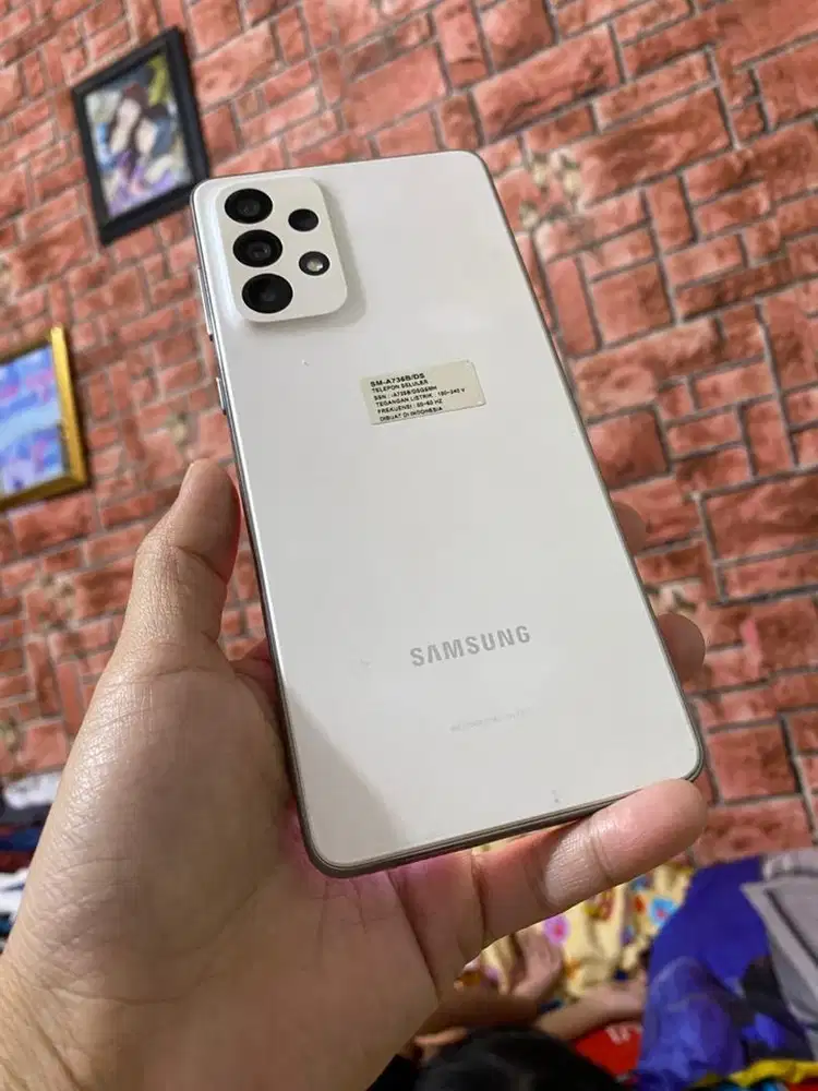 Samsung a73 5G ram 8/256