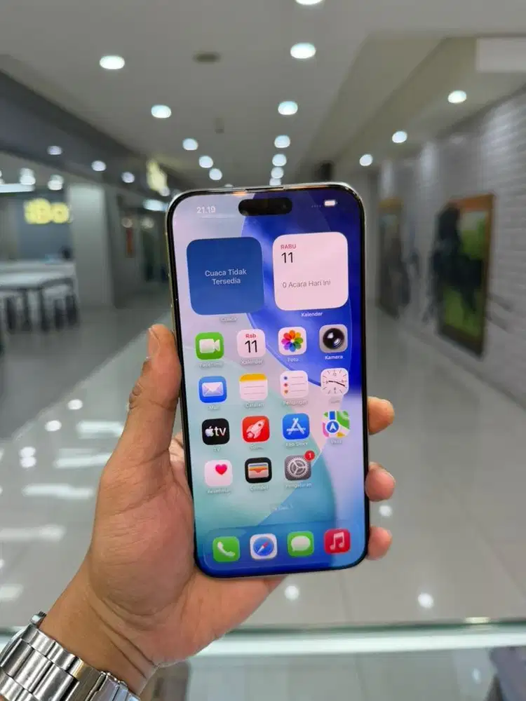 Iphone 16 pro max 256 white titanium