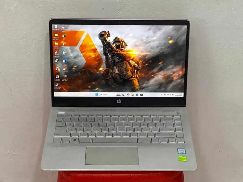 HP Pavilion 14-bf0xx processor  Core i5-7200U RAM 8GB SSD 256GB NVIDIA