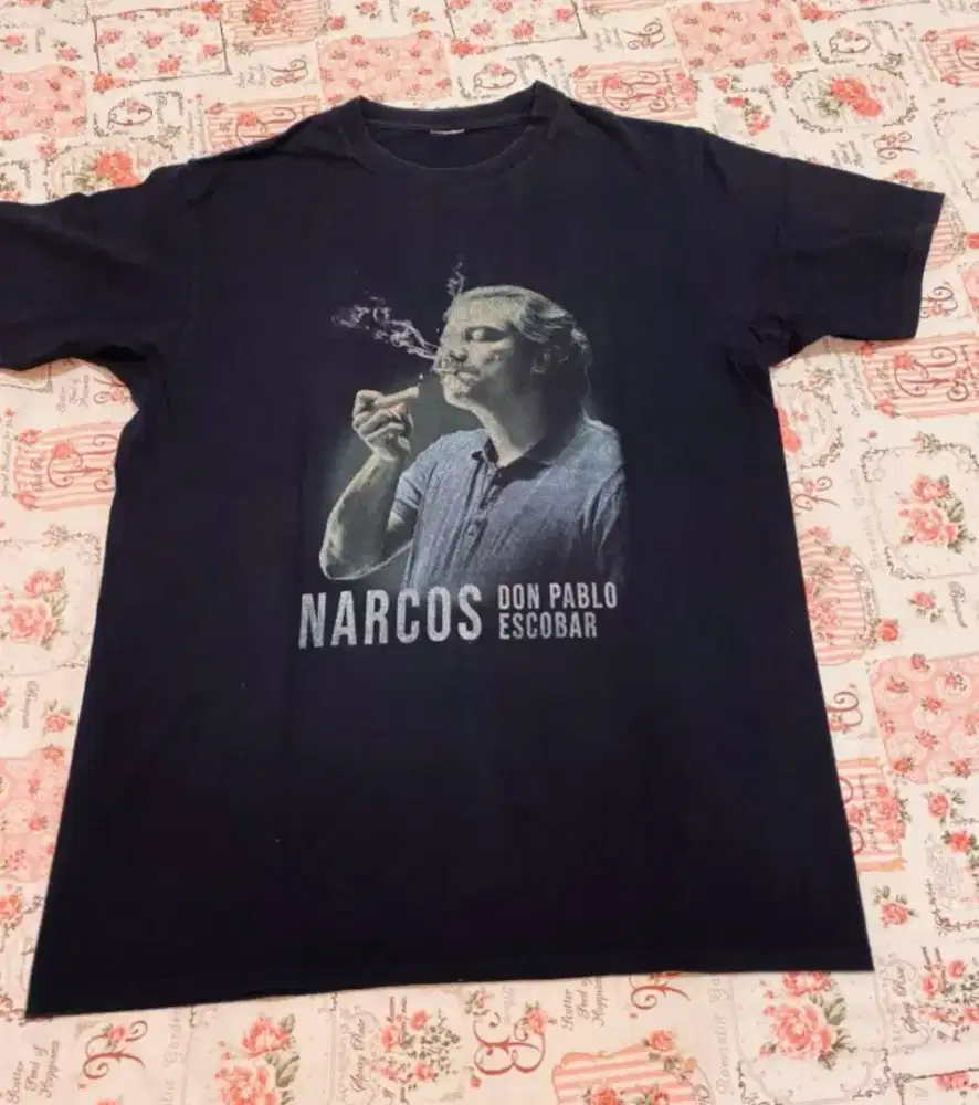 Kaos pablo escobar weed