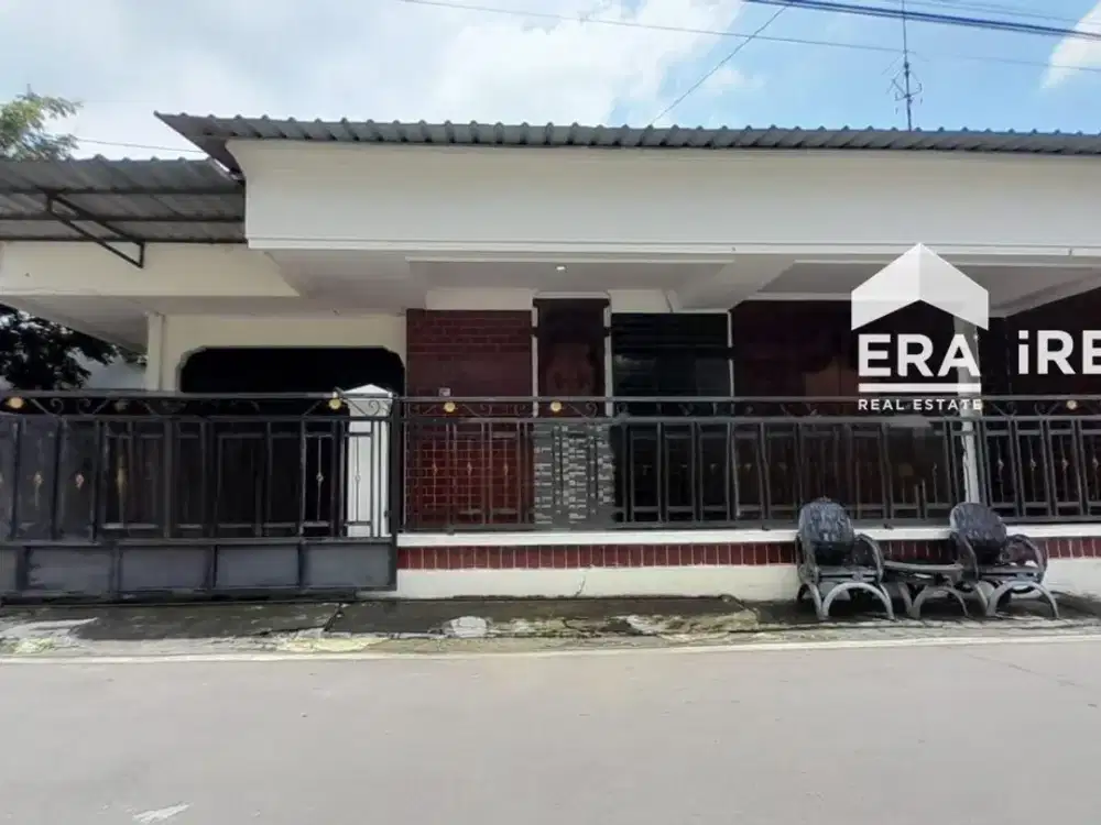 DIJUAL RUMAH DEKAT BANDARA ADI SOEMARMO SOLO