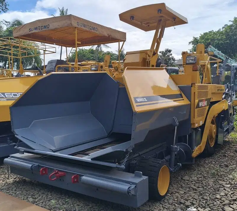 Dijual Asphalt Finisher Mitsubishi model MF61WE