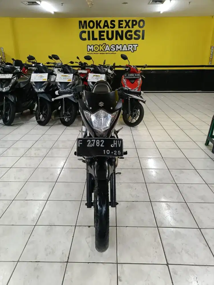 Dijual motor Suzuki satria Fu 2015/HANYA CASH